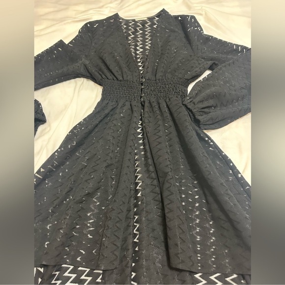 Black witchy coat - Picture 2 of 2